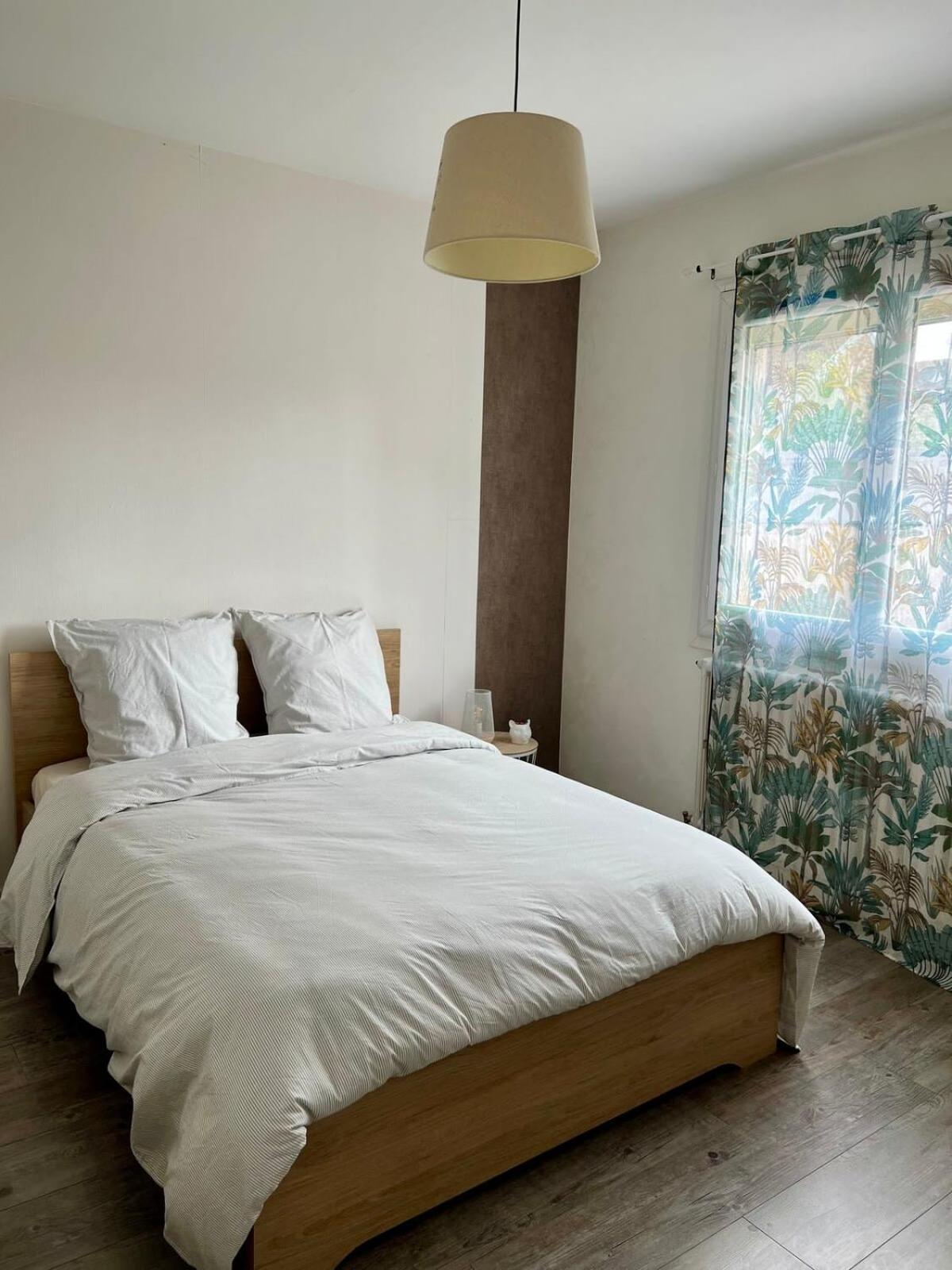 Casa Viallatoux - Proche Centre - Parking Gratuit บรีฟ-ลา-เกยยาร์ด ภายนอก รูปภาพ